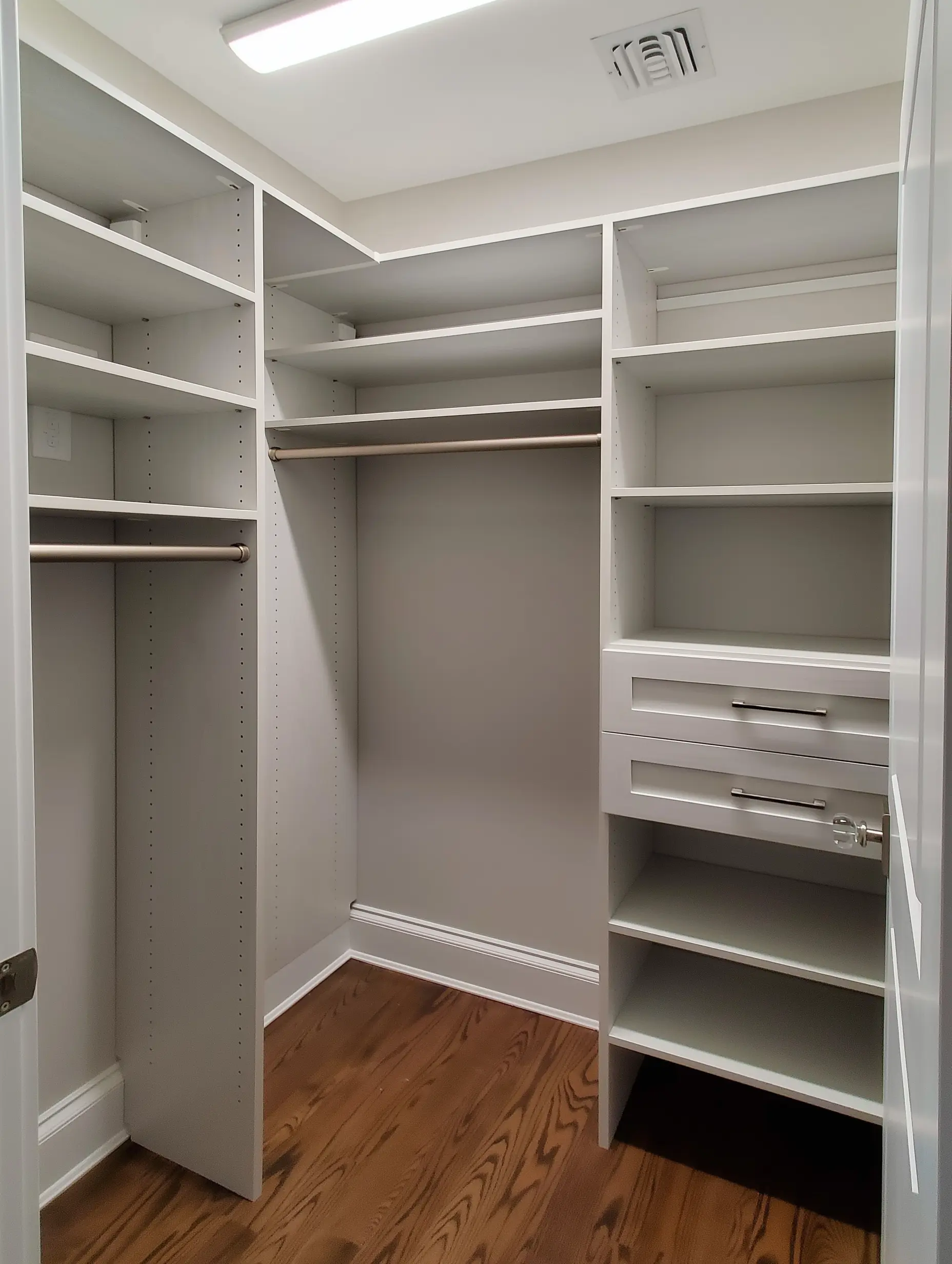 Modern Closet System in Palisades Park NJ